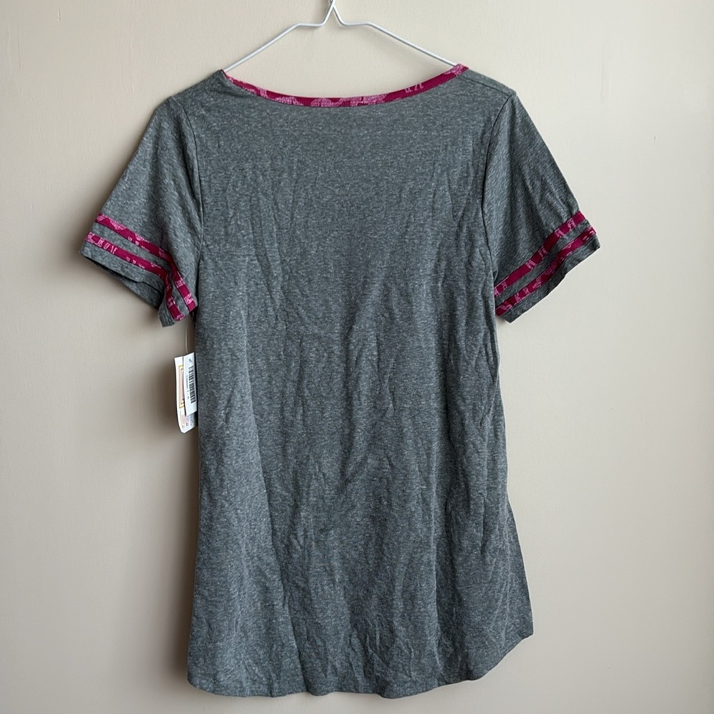 NWT LuLaRoe Classic T - Picture 3 of 3